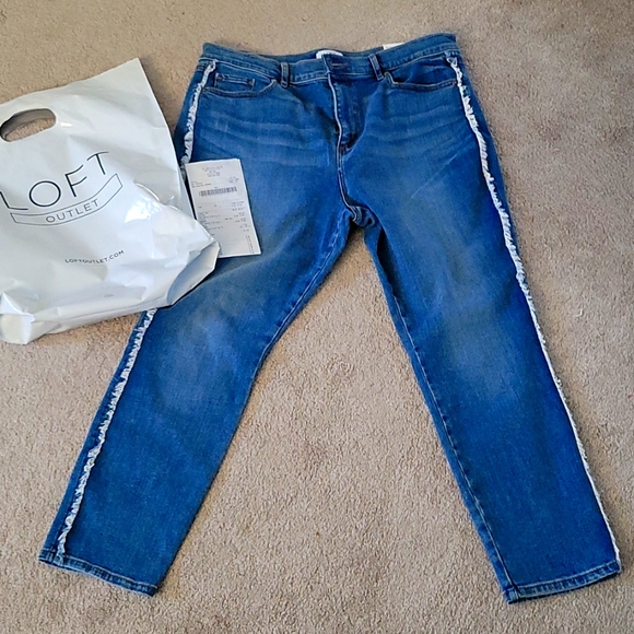 LOFT Denim - ANN TAYLOR LOFT size 14 petite womens high rise skinny jeans with side fringe.